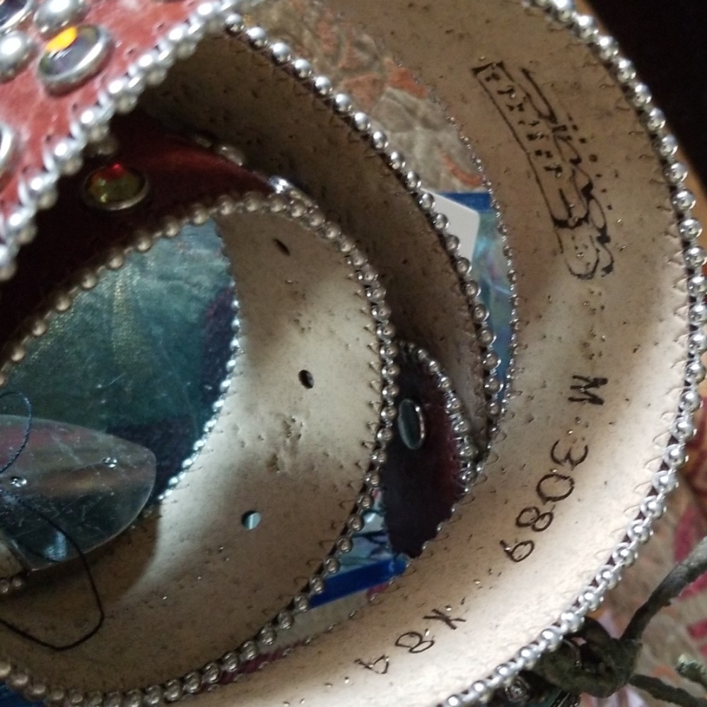 Belt - Picture 2 of 6